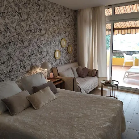 Atico Junto Al Mar Apartament *